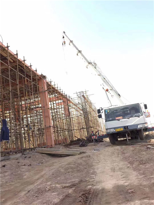 和政县吊车作业的安全注意事项有哪些？